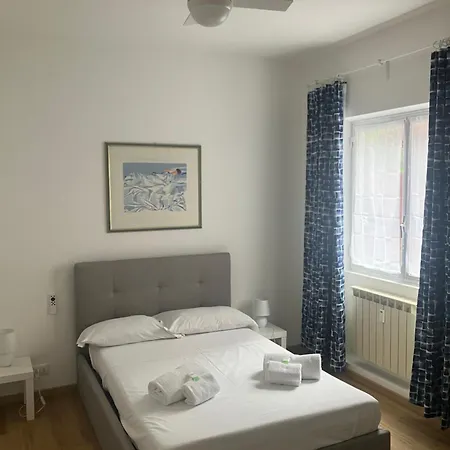 Luciana 1 Apartment *